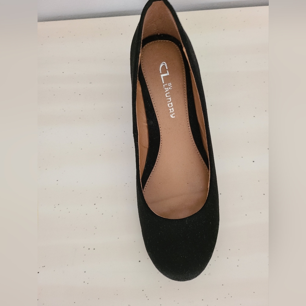CL by Laundry Women's Black Flats